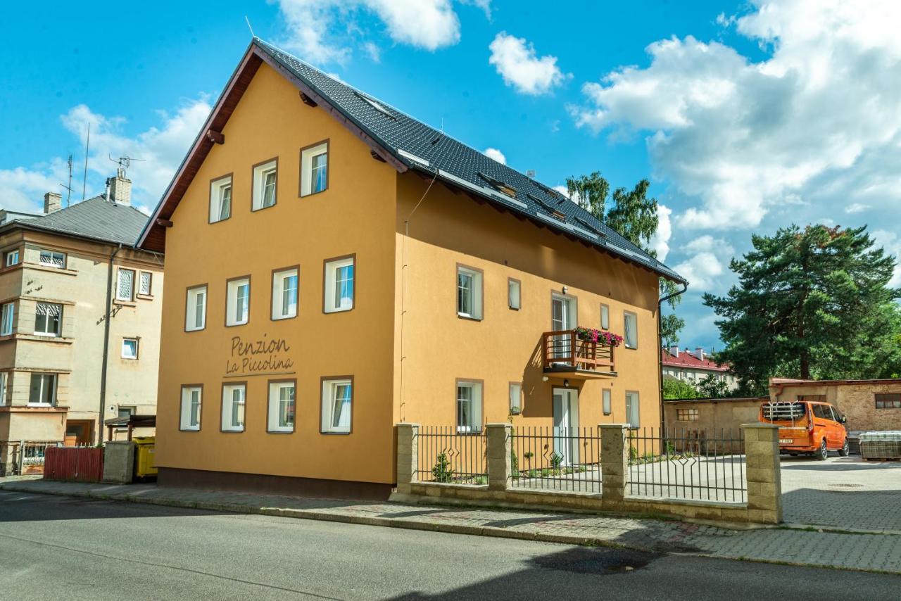 Penzion La Piccolina Nový Bor Esterno foto