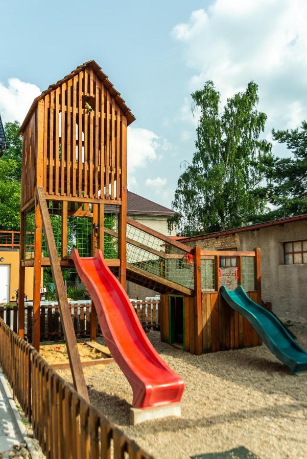 Penzion La Piccolina Nový Bor Esterno foto