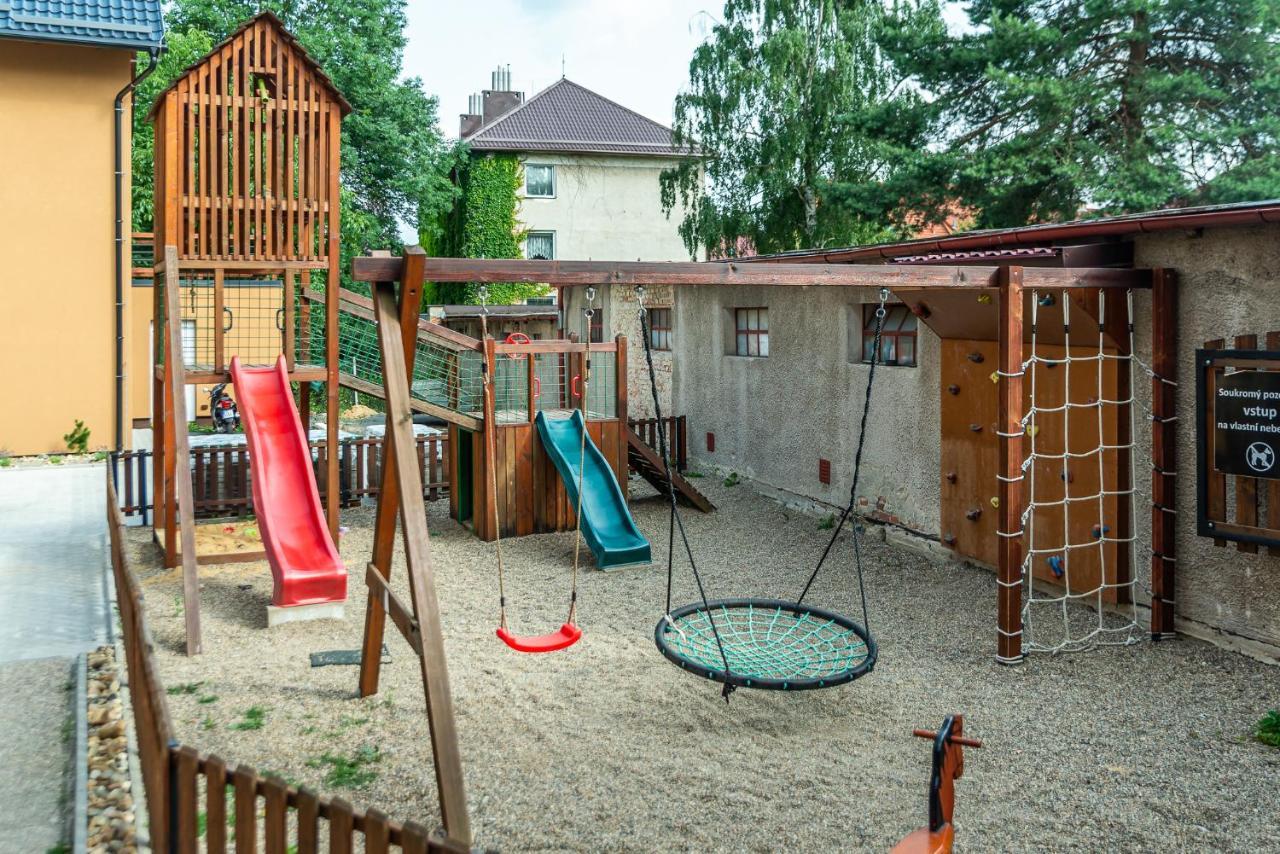 Penzion La Piccolina Nový Bor Esterno foto